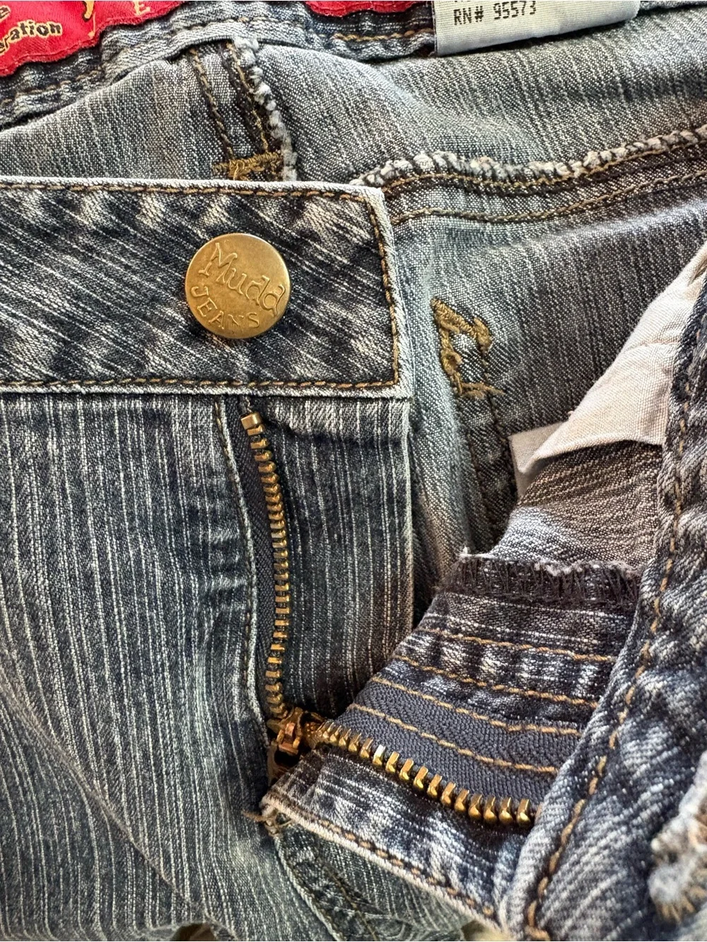 Vintage 90s Y2K Mudd Women’s Midwash Blue Flare Jeans